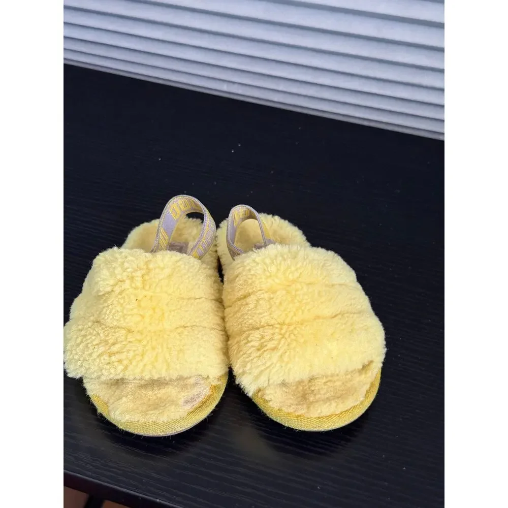 UGG Fluff Yeah Slides Little Kids Size 10 Yellow Sheepskin Slingback Slippers